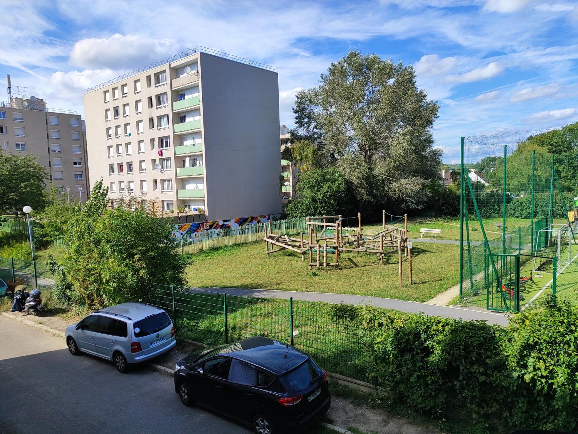 Room & Parking In Shared Appartment With Proprietor L 25 Mins From Paris Gare Du Nord, Cdg Airport & Stade De France Montmagny Exteriér fotografie